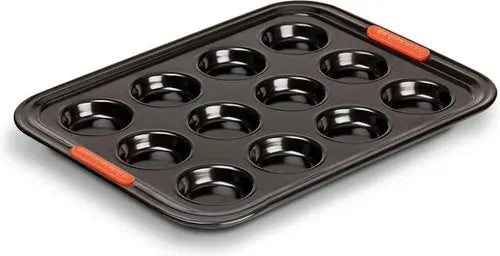 Le Creuset Bakvorm 12 Mini Cakes - 36 x 32 cm - Zwart