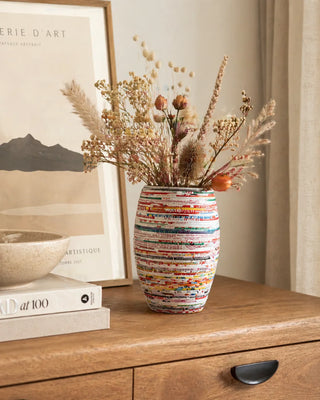 Fair Trade vaas rond gerecycled papier