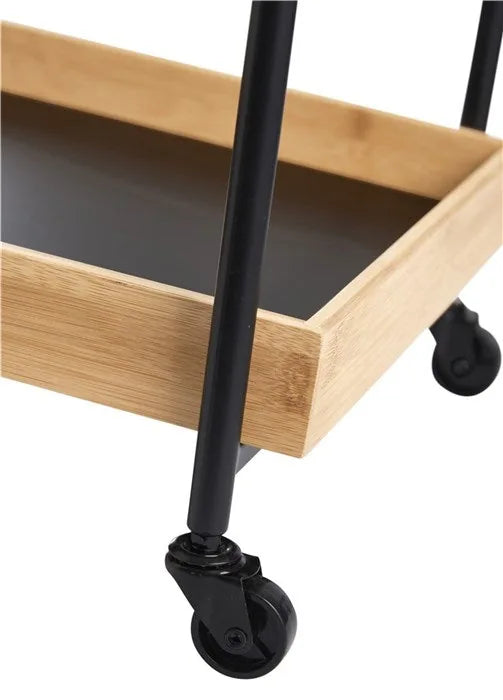 Day roltafel – detail van bamboe plank en wiel