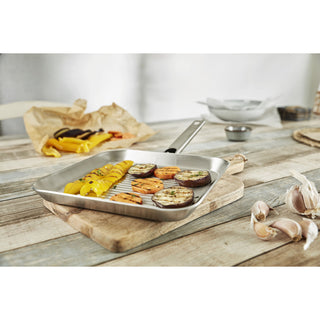 Demeyere Specialties 3 grillpan 24 x 24 cm met gegrilde groenten