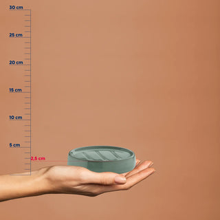 Kela Liana zeepschaal keramiek groen ovaal 12 cm – detail