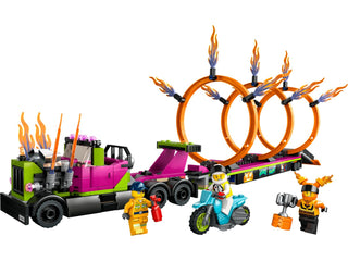 LEGO City 60357 opgebouwde stunttruck, vuurringen en minifiguren