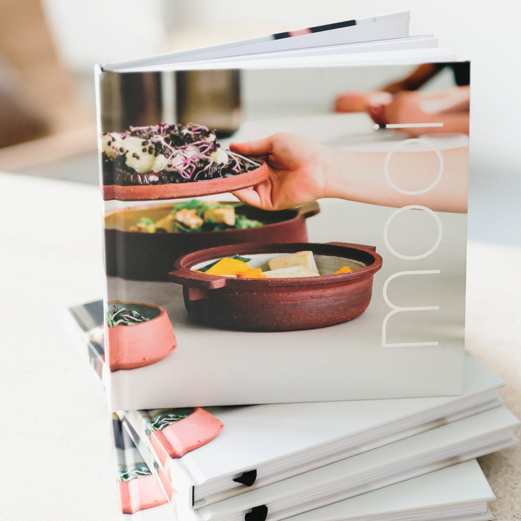 RainPharma MOOI kookboek met zichtbare omslag